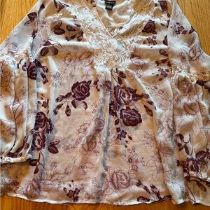 Torrid Women’s Floral Print Chiffon Lace Inset Blouse 3X  Burgundy/Cream Fall
